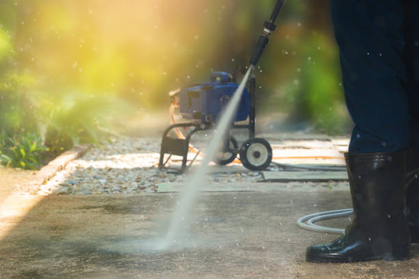 Best Parking Lot and Garage Cleaning  in Bladenboro, NC